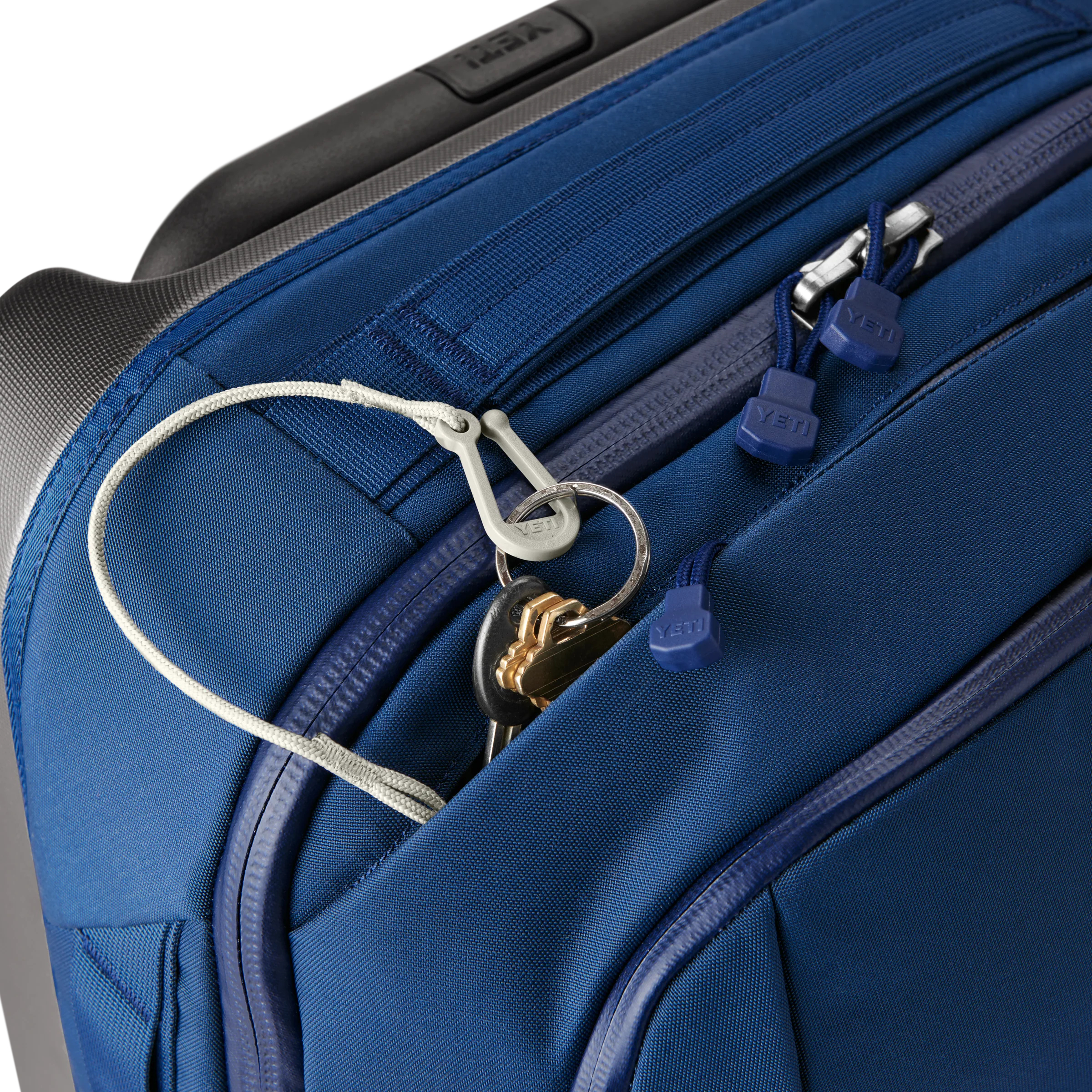 Crossroads® 35L/22" Wheeled Luggage - Image 14