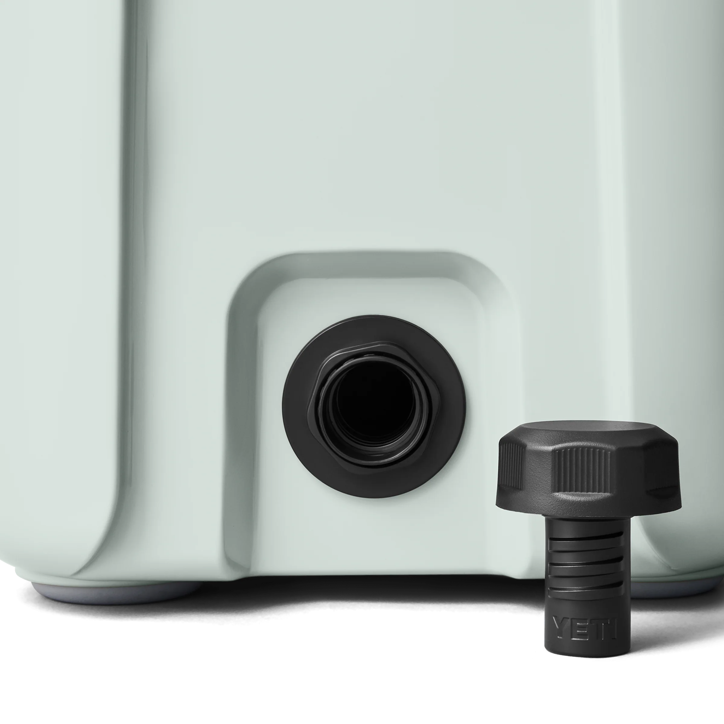 Roadie® 15 Hard Cooler - Image 161