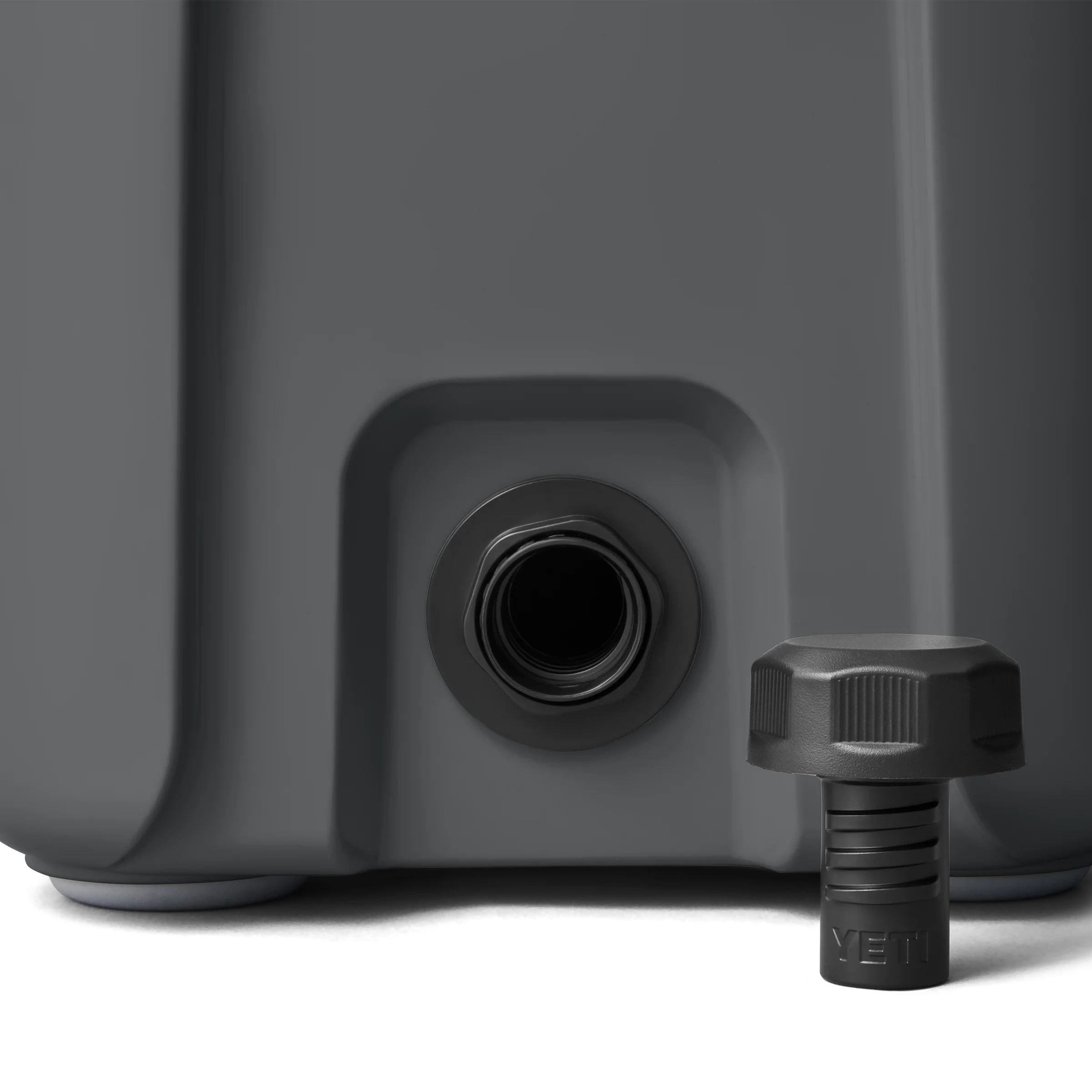 Roadie® 15 Hard Cooler - Image 4