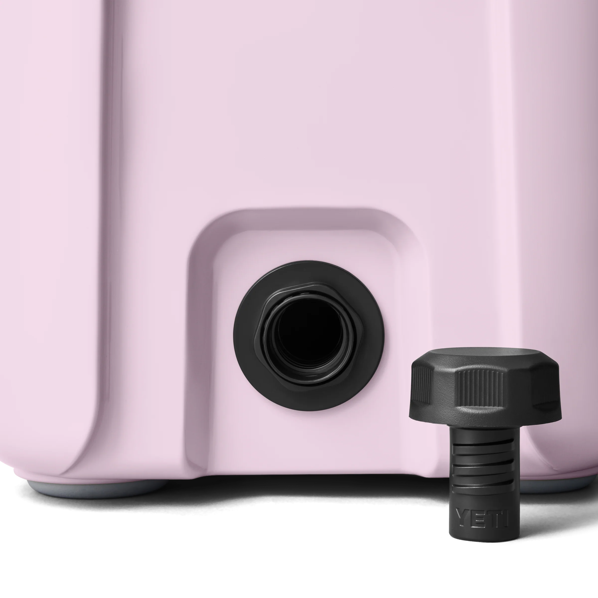 Roadie® 15 Hard Cooler - Image 92
