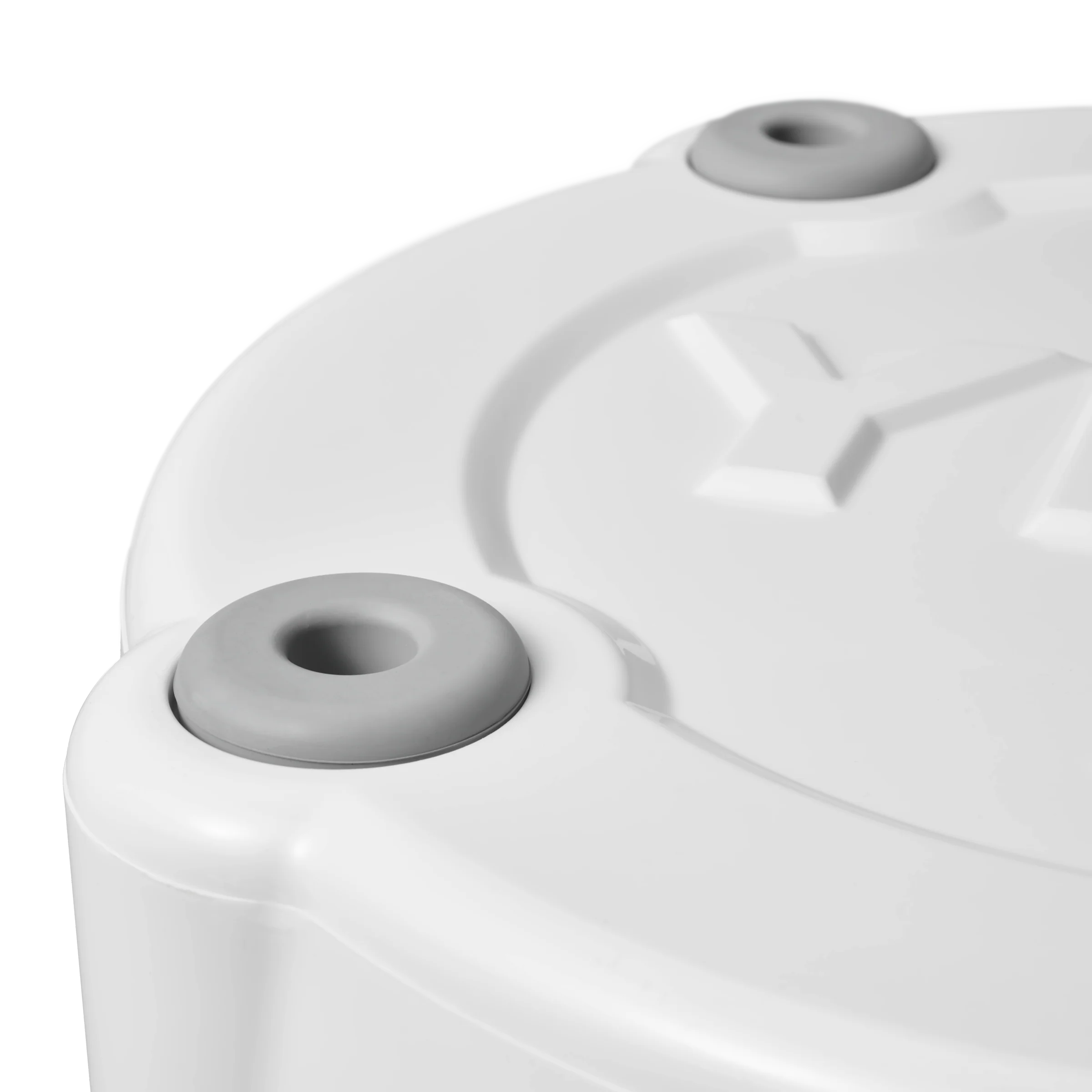 YETI Tank® 45 Insulated Ice Bucket - Image 10