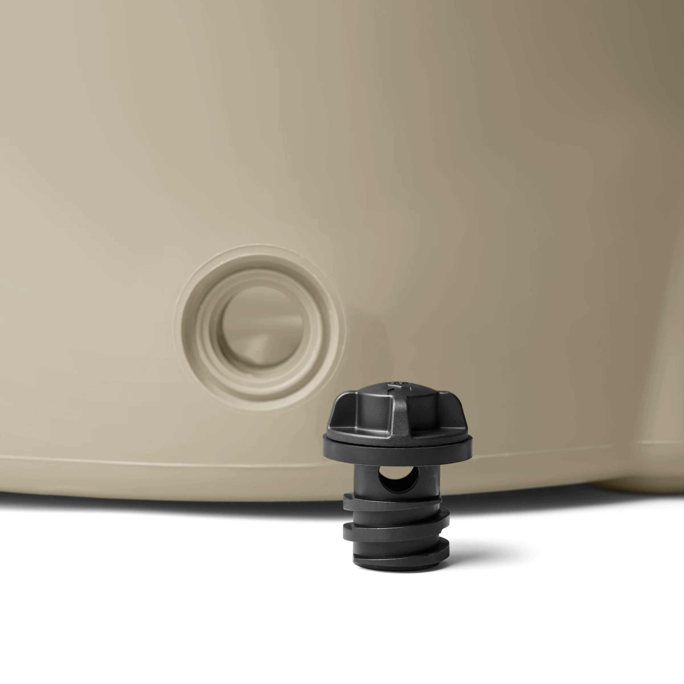 YETI Tank® 45 Insulated Ice Bucket - Image 4